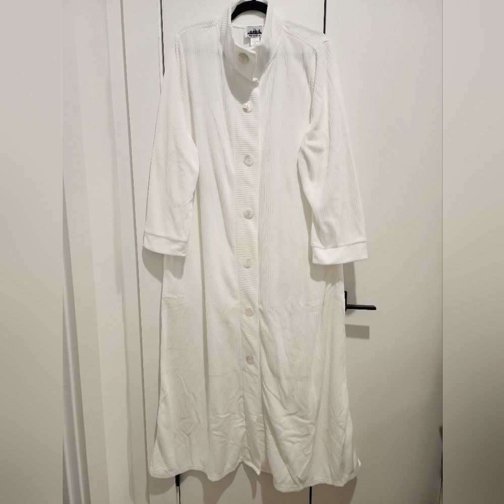 NWT Women's Maxi Sweater or Robe